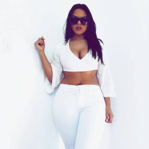 Faut que ça sorte, trois jours que j’y pense Nora - rencontre-Beurette-Fréjus