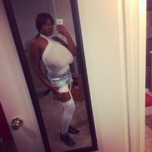 Rencontre sexe Châteaudun : j’assume mon appétit féroce Naïma - rencontre-Black-Châteaudun