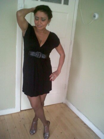 Échappez à la routine avec une beurette sportive et séduisante rencontre-Cougar-Thionville