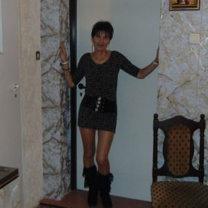 Élodie - rencontre-Dominatrice-Meaux