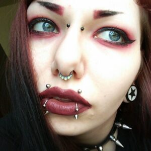 Lucile - rencontre-MILF-Millau