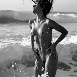 Plungé dans l’inconnu, qui veut m’accompagner ? Clara - rencontre-Teen-Marseille